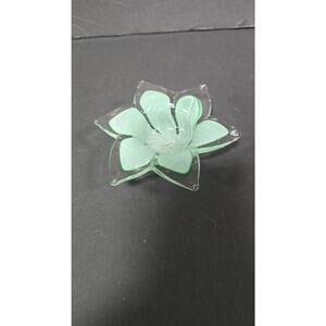 Green Art Glass Flower Candle Holder Votive Tealight Lotus Unmarked Petal Decor